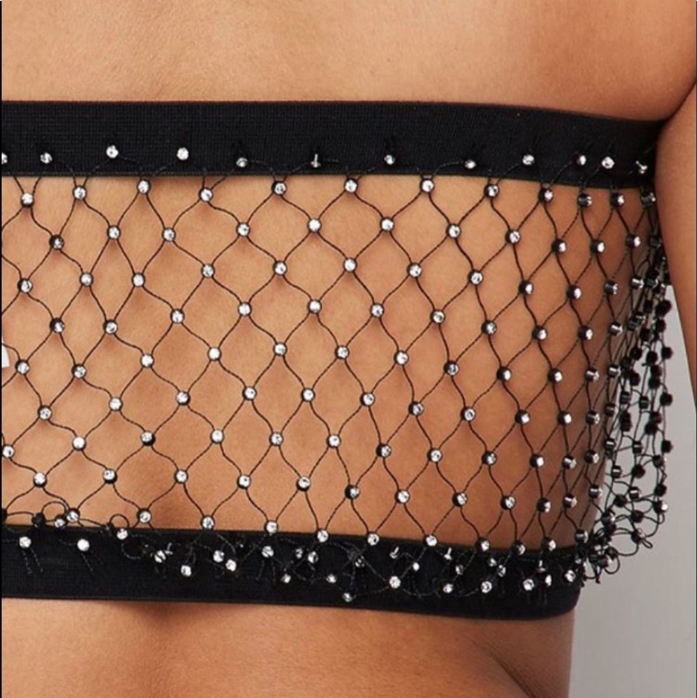 Fishnet too - Picture 2 of 2